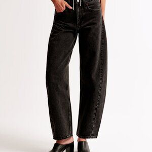 Abercrombie & Fitch Mid Rise Barrel Jean Denim Heavyweight Rigid Size 28 Regular